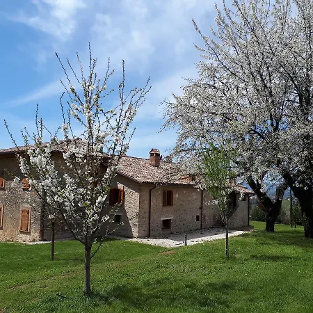 Casale Di Carsulae דירה