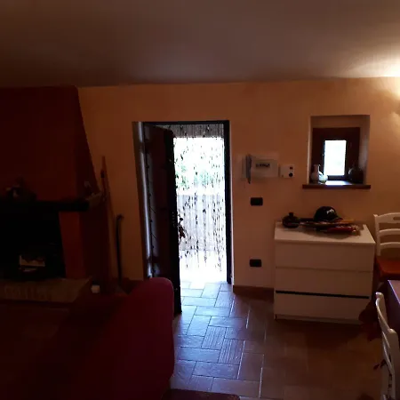 Casale Di Carsulae * סן ג'מיני