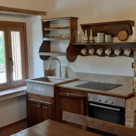 Casale Di Carsulae * סן ג'מיני